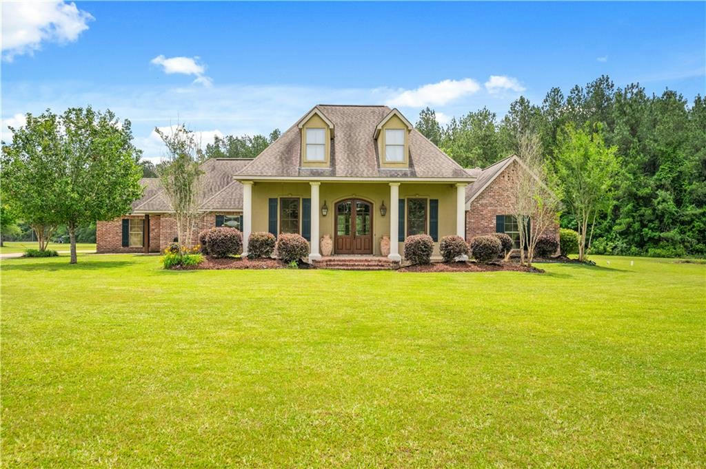 121 CANNONBALL DR, PINEVILLE, LA 71360, photo 1 of 45