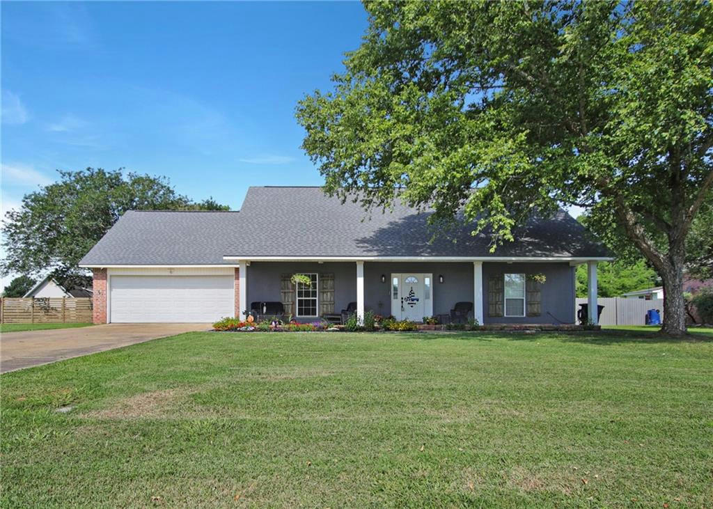 802 WHITFIELD DR, NATCHITOCHES, LA 71457, photo 1 of 25