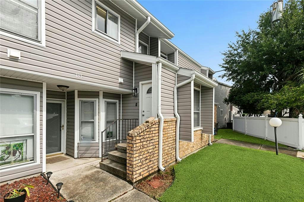 184 AVANT GARDE CIR # 184, KENNER, LA 70065, photo 1 of 10