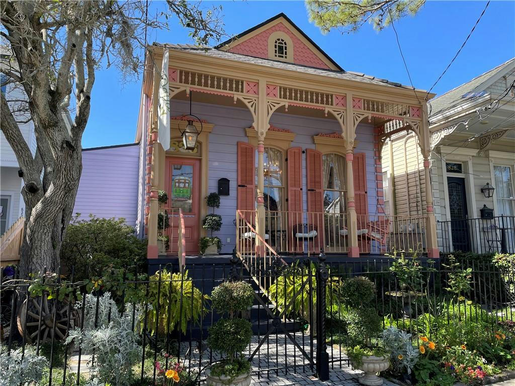 826 WEBSTER ST New Orleans LA 70118 Single Family Residence For