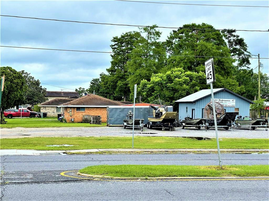 7634 HIGHWAY 23, BELLE CHASSE, LA 70037, photo 1 of 5