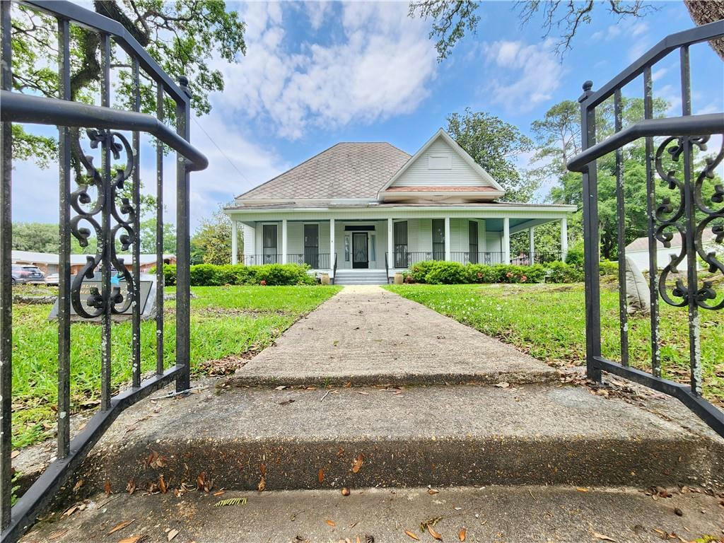 1606 WATER ST, LECOMPTE, LA 71346, photo 1 of 45